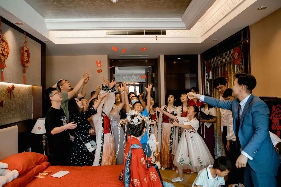 攻略！婚禮當天新人該怎么給紅包？