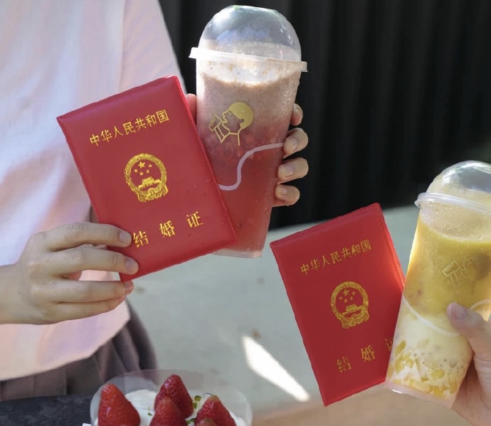 00后麥當(dāng)勞辦婚禮！